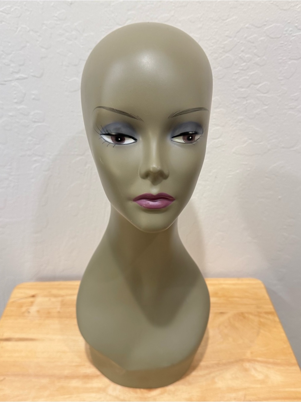 [12] Mannequin Head Plastic Display for Wigs Hats Sunglasses Jewelry